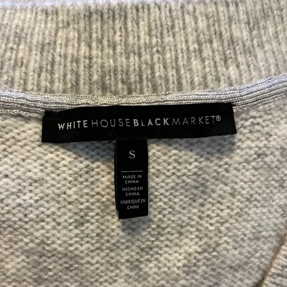 🆕 NWOT WHBM Embellished V-Neck Tunic Sweater - Picture 5 of 8